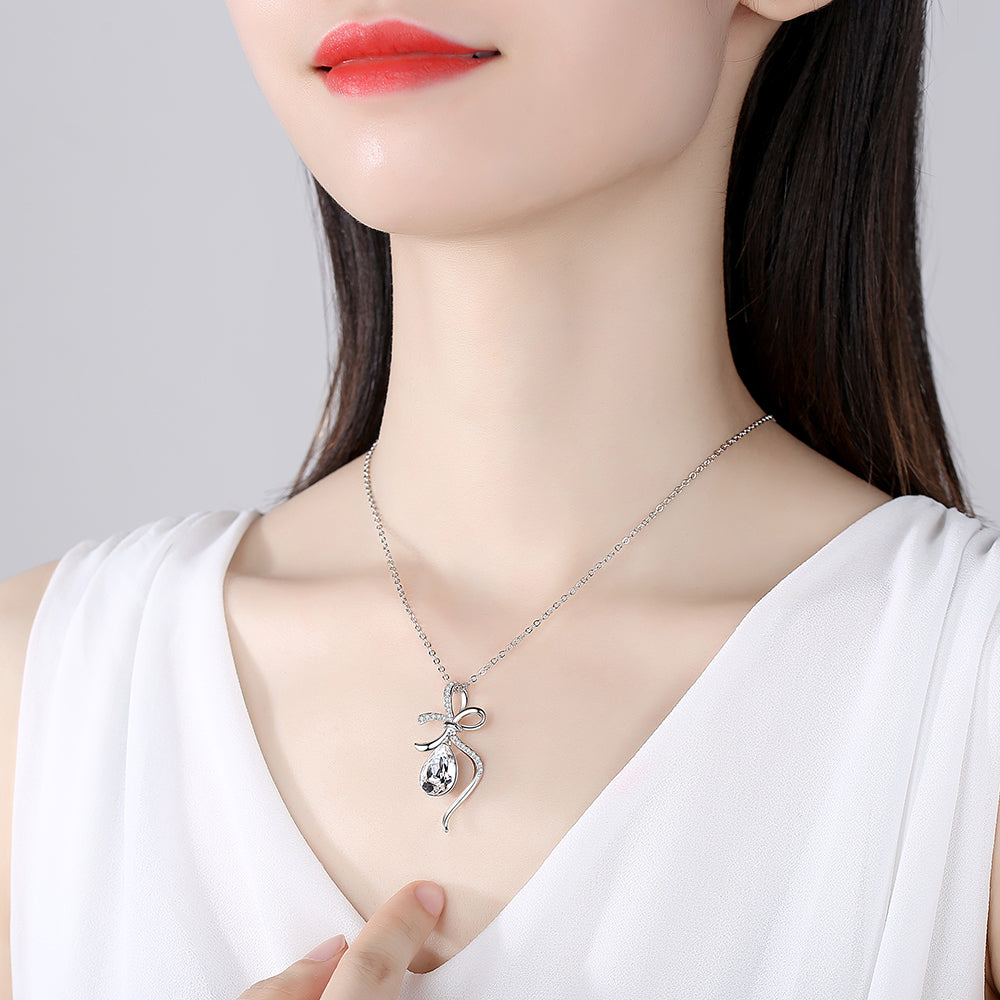 New Fashion Swarovski Ribbon Bowknot Crystal Necklace Women Jewelry